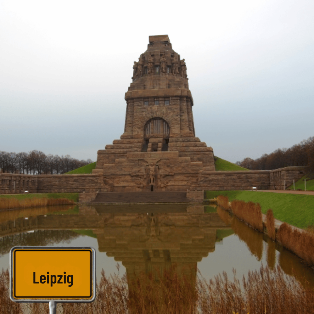 Neuss-Camping Völkerschlachtdenkmal in Leipzig