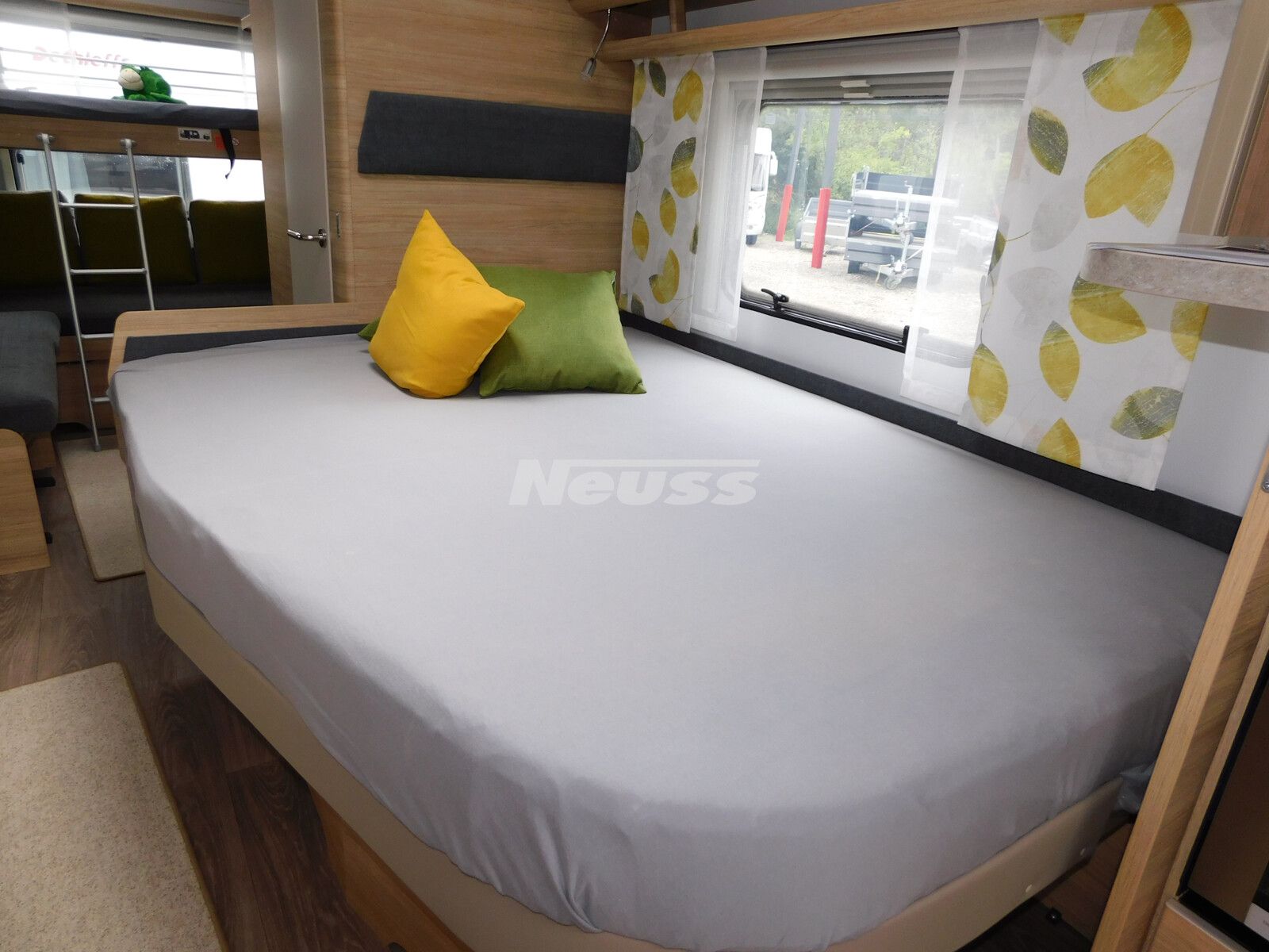 Fahrzeugabbildung Fendt Bianco Activ 720 SKDW 2500Kg,CittyWasser,TV-Halt