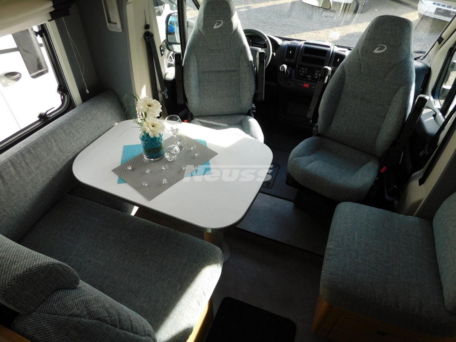 Fahrzeugabbildung Dethleffs Just 90 T 7052 EB Verfügbar ab November 2025