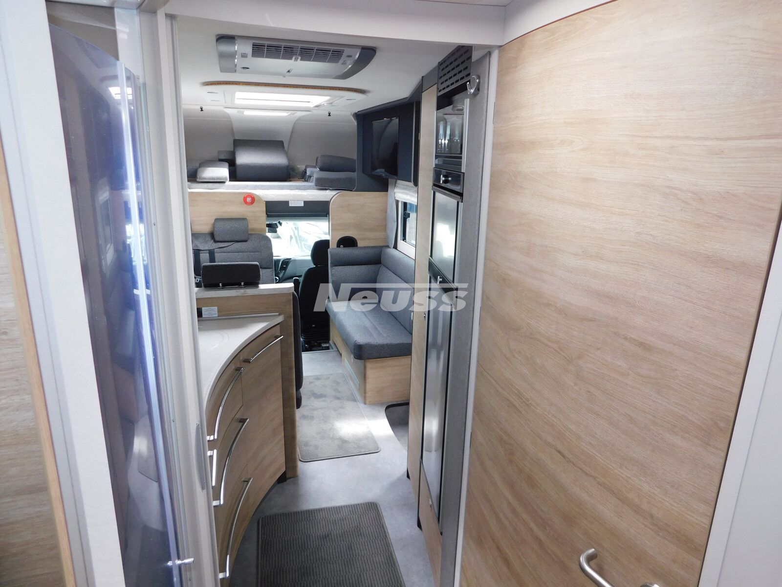 Fahrzeugabbildung Dethleffs Globetrotter XXL A 9000-2 EB
