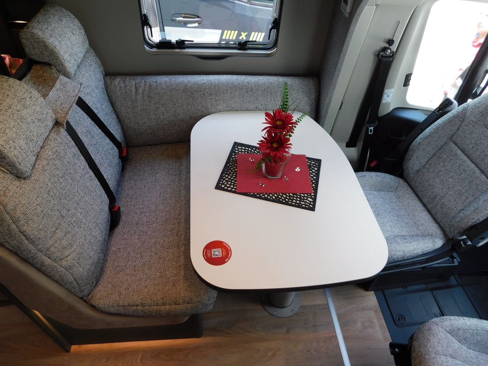 Fahrzeugabbildung Dethleffs Trend T 7057 EB Hubbett, Chassis-Paket, Paket X
