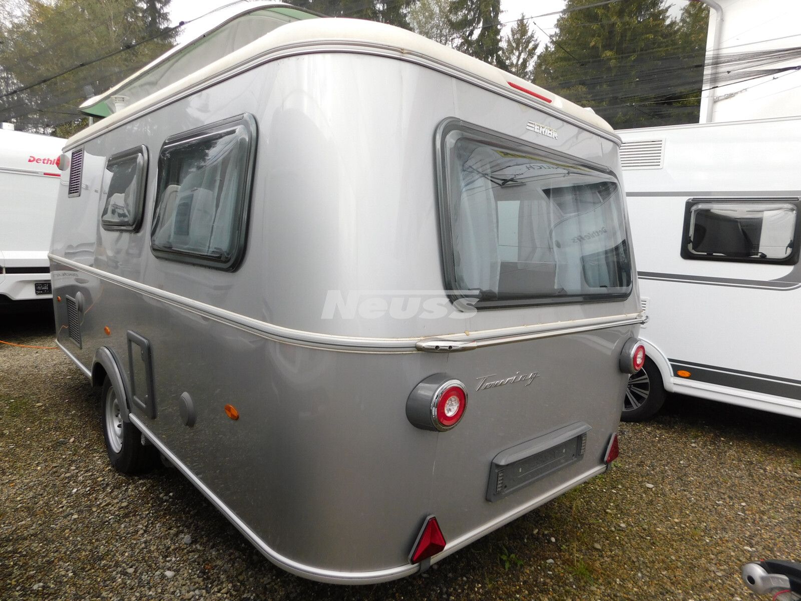 Fahrzeugabbildung HYMER / ERIBA / HYMERCAR Eriba Touring 560 Mover,1400Kg,Markise,95AH-Aut.