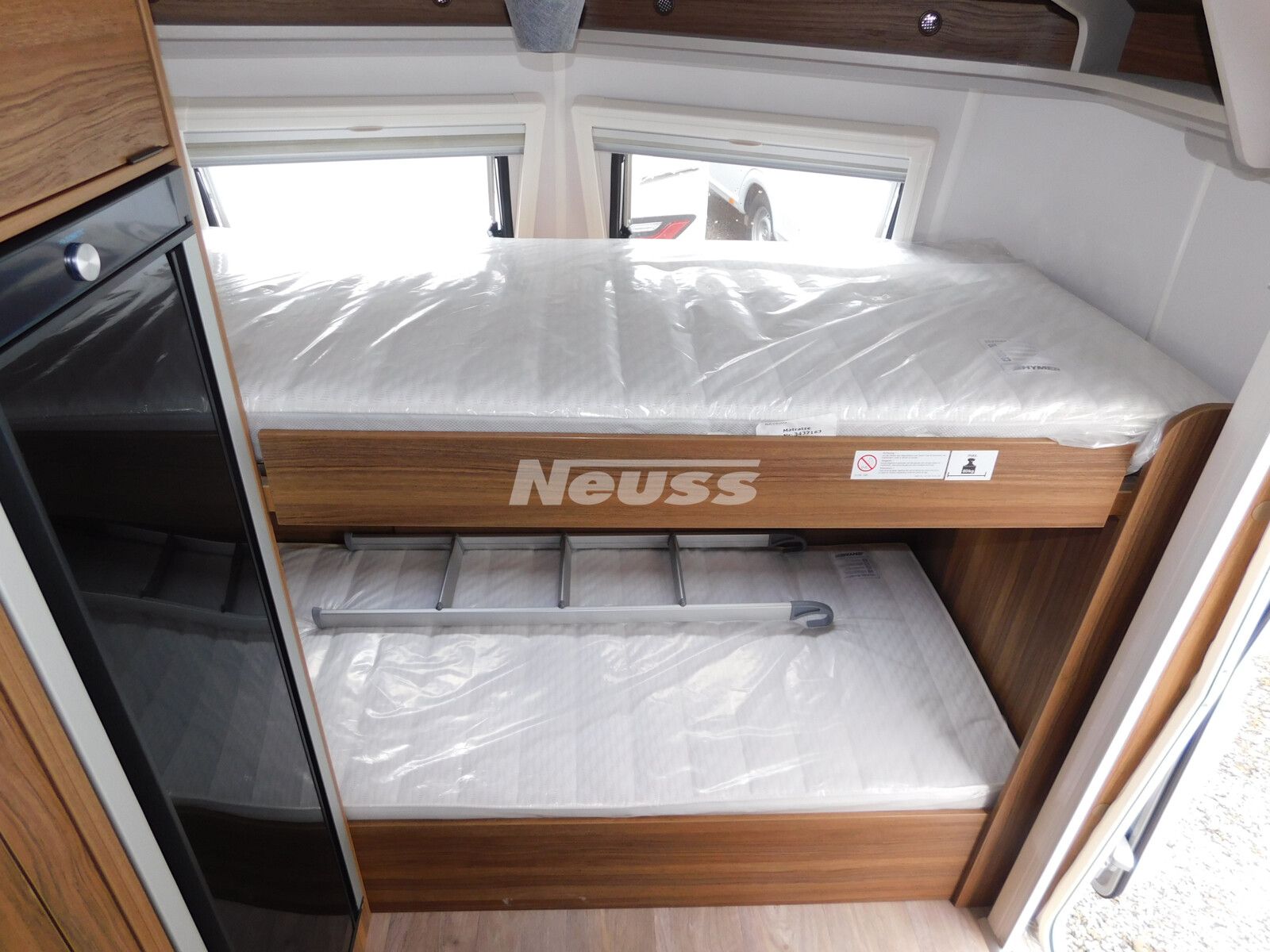 Fahrzeugabbildung HYMER / ERIBA / HYMERCAR Eriba Touring 560 Mover,1400Kg,Markise,95AH-Aut.
