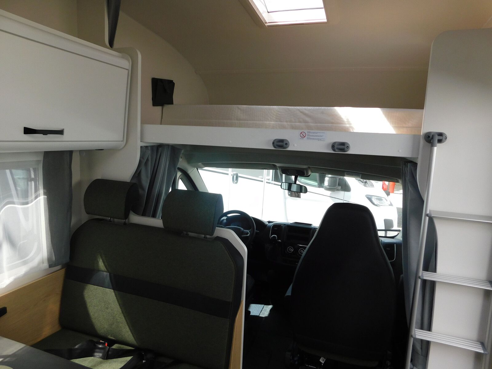 Fahrzeugabbildung Sunlight A 70 Citroen
