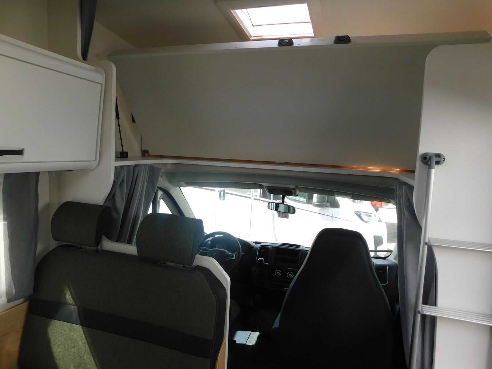 Fahrzeugabbildung Sunlight A 70 Citroen