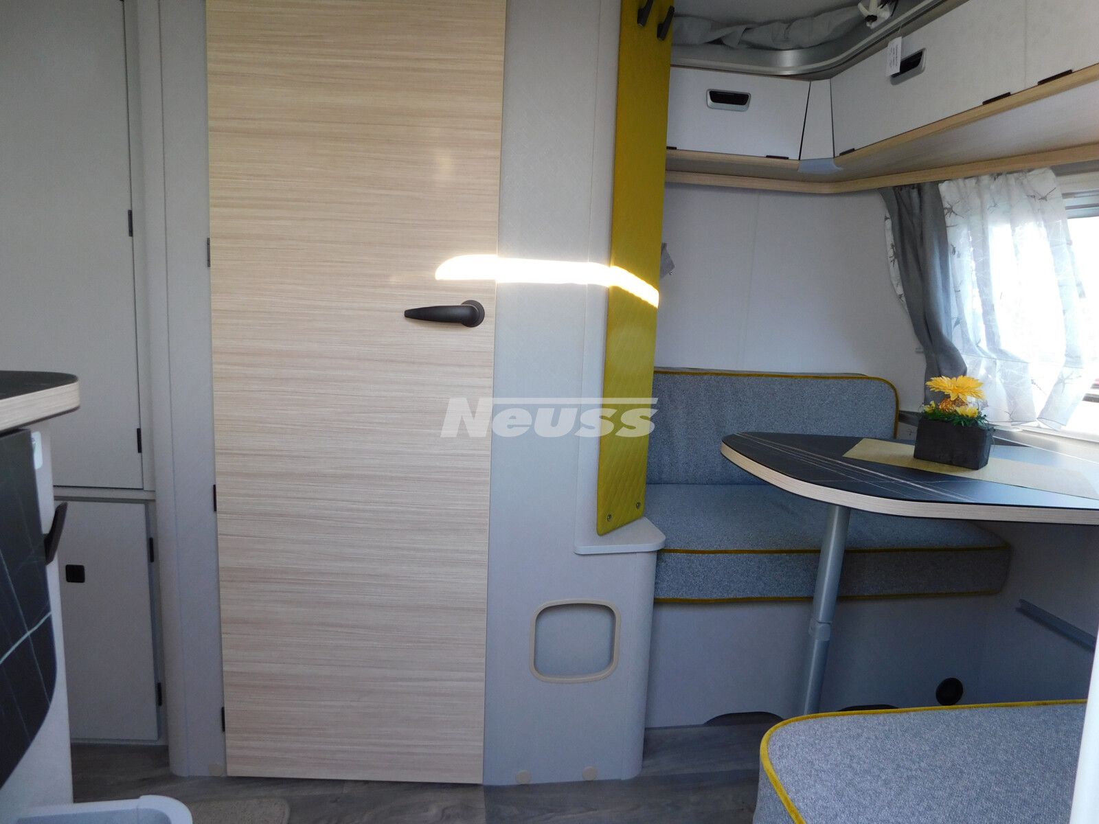 Fahrzeugabbildung HYMER / ERIBA / HYMERCAR Eriba Touring 530 1500Kg,Markise,Chrom,12V Geblä