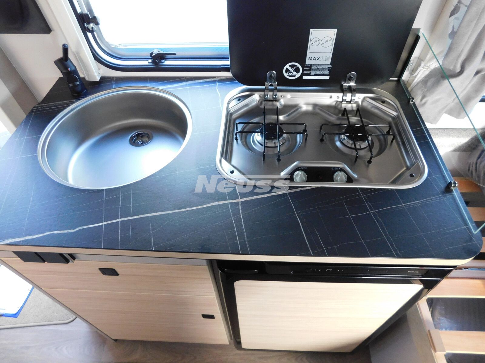 Fahrzeugabbildung HYMER / ERIBA / HYMERCAR Eriba Touring 530 1500Kg,Markise,Chrom,12V Geblä