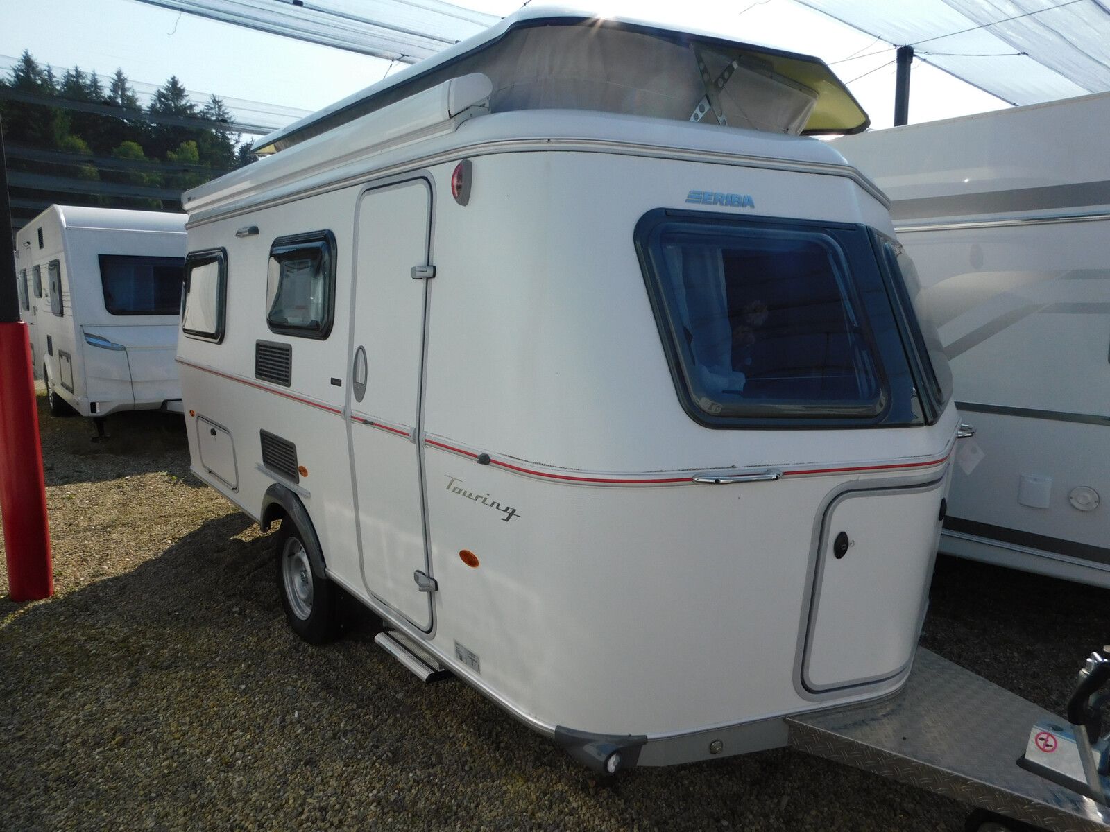 Fahrzeugabbildung HYMER / ERIBA / HYMERCAR Eriba Touring 542 Markise, Heckklappe, 1500Kg