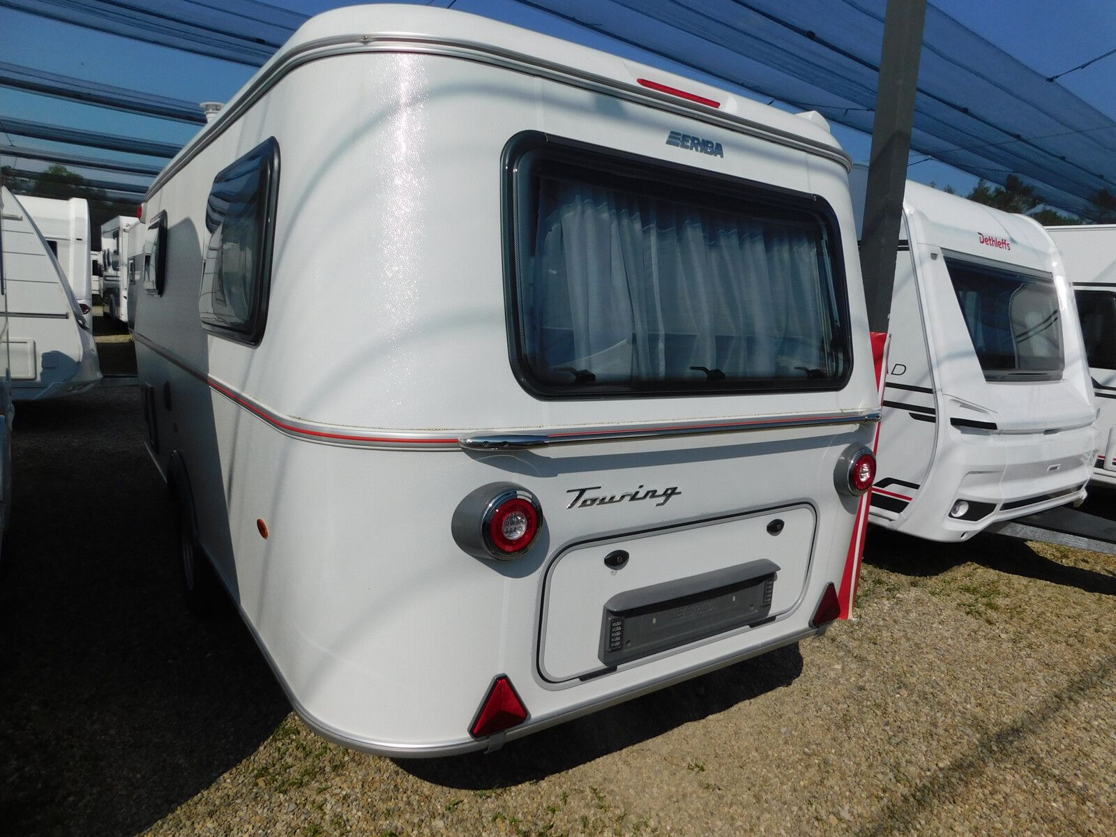 Fahrzeugabbildung HYMER / ERIBA / HYMERCAR Eriba Touring 542 Markise, Heckklappe, 1500Kg