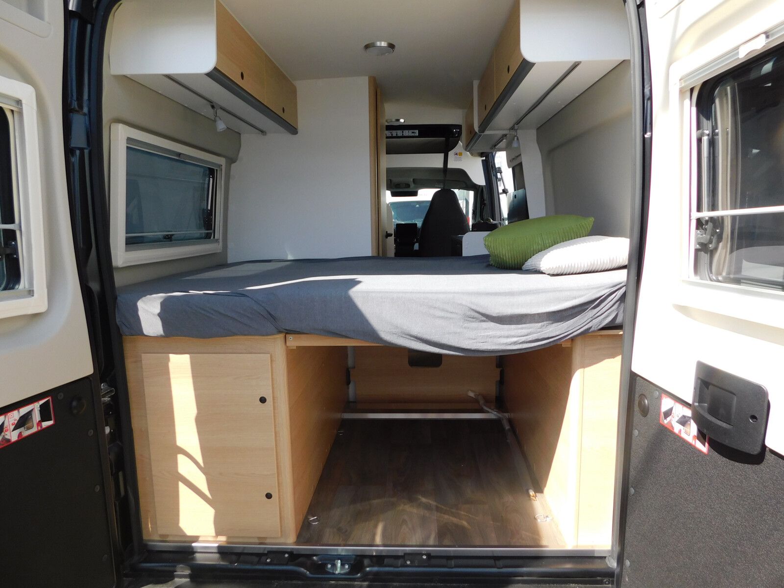 Fahrzeugabbildung Sunlight Cliff XX 600 Combi4D, Digital-Pkt, Chassis-Pkt