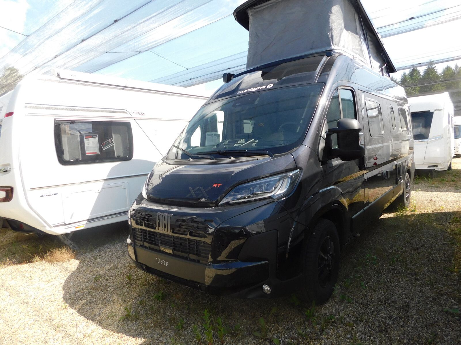 Fahrzeugabbildung Sunlight Cliff XX 600 Combi4D, Digital-Pkt, Chassis-Pkt