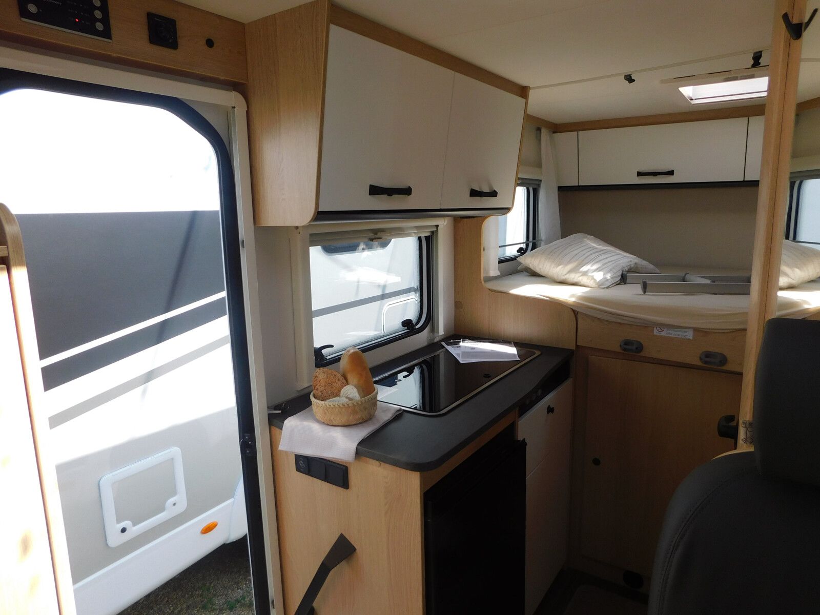 Fahrzeugabbildung Sunlight Adventure V 60 Fiat - IC-Line
