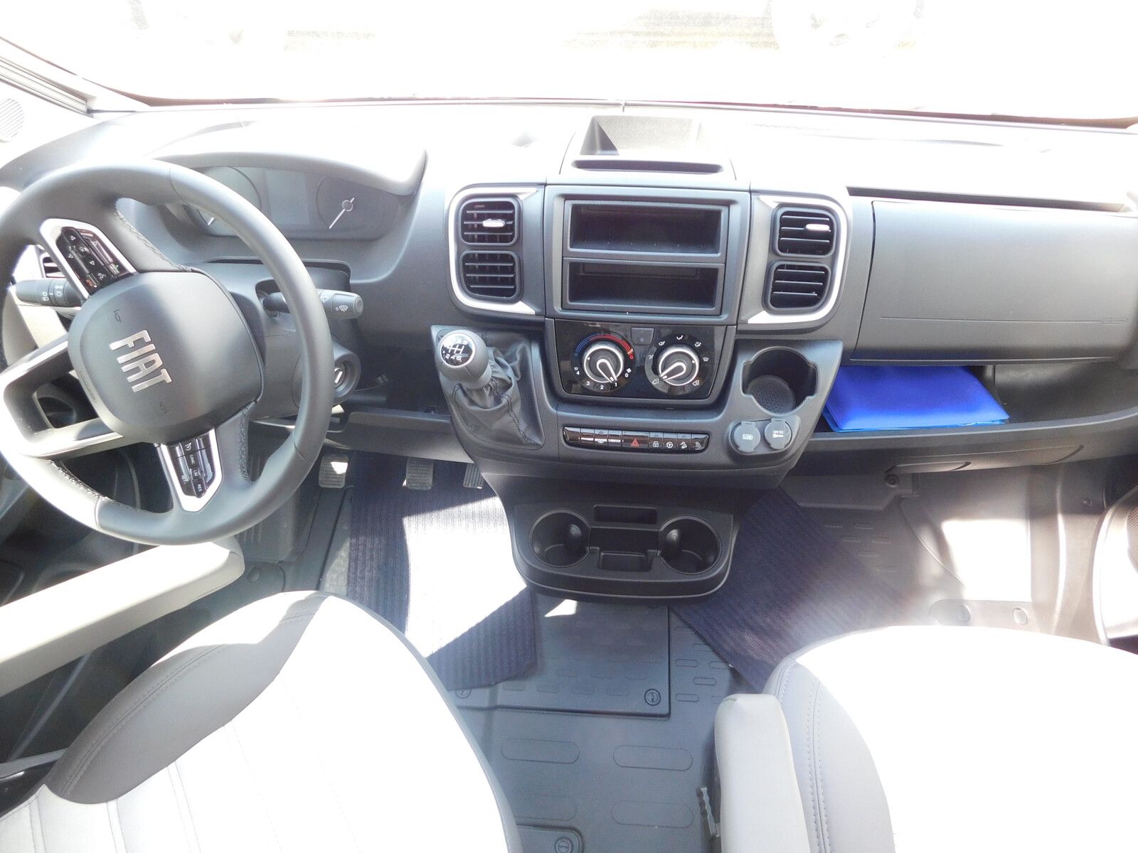 Fahrzeugabbildung Sunlight Adventure V 60 Fiat - IC-Line