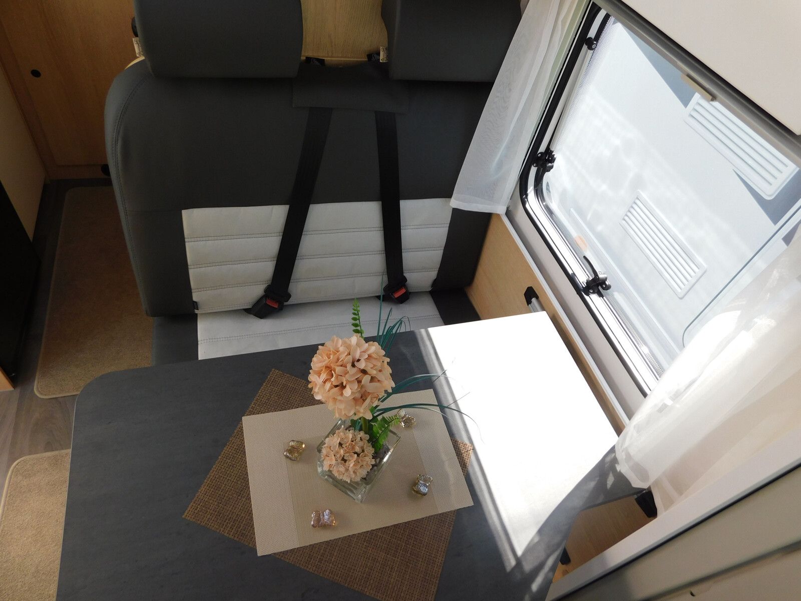 Fahrzeugabbildung Sunlight Adventure V 60 Fiat - IC-Line