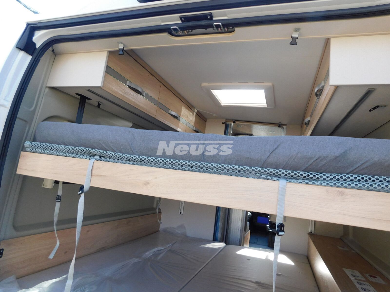 Fahrzeugabbildung Dethleffs Globetrail 640 HR Digital-Paket, zus. Bett unten