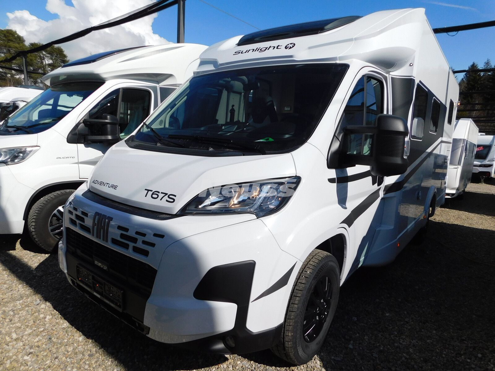Fahrzeugabbildung Sunlight Adventure T 67S OHNE Hubbett, nur Tageszulassung