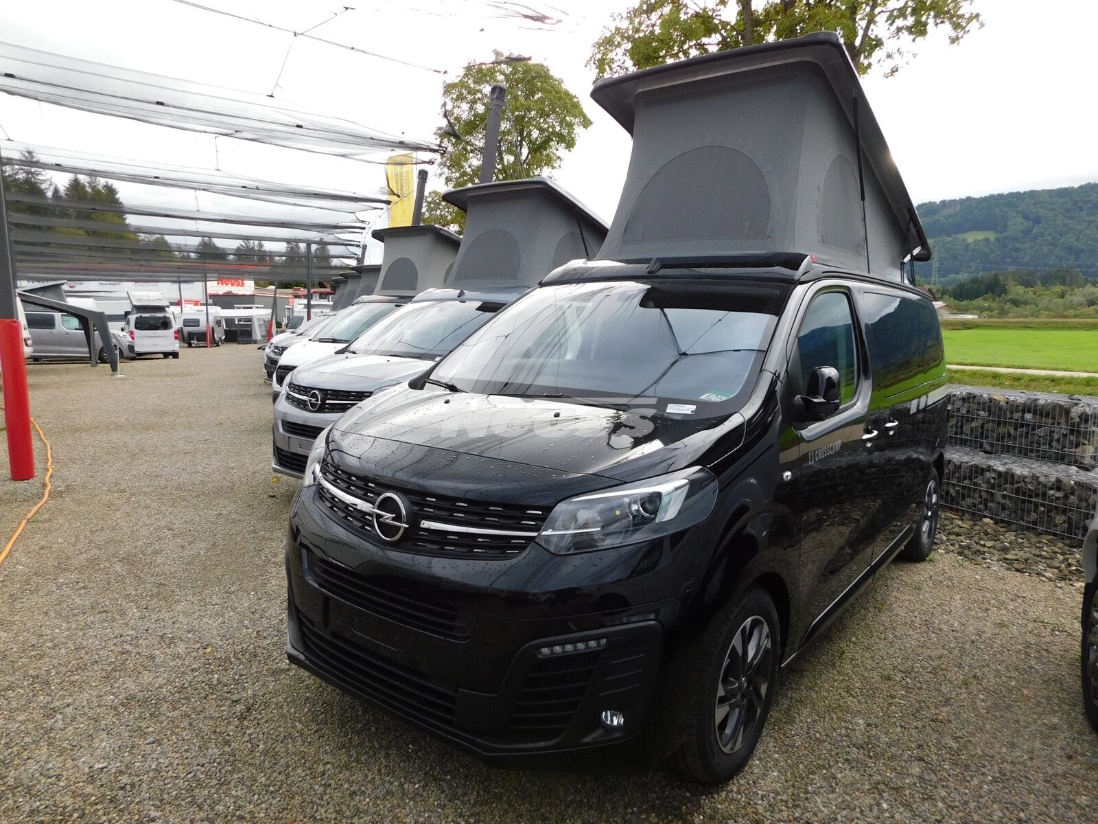 Fahrzeugabbildung Crosscamp Opel Flex Verfügbar ab November 2025