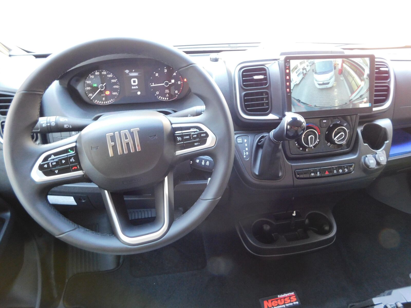 Fahrzeugabbildung Dethleffs Globetrail 600 DR Fiat Verfügbar ab November 202