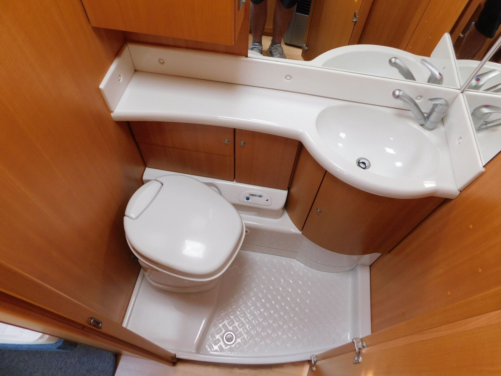 Fahrzeugabbildung Tabbert Vivaldi 540 E Mover, Vorzelt, Duo-Control CS
