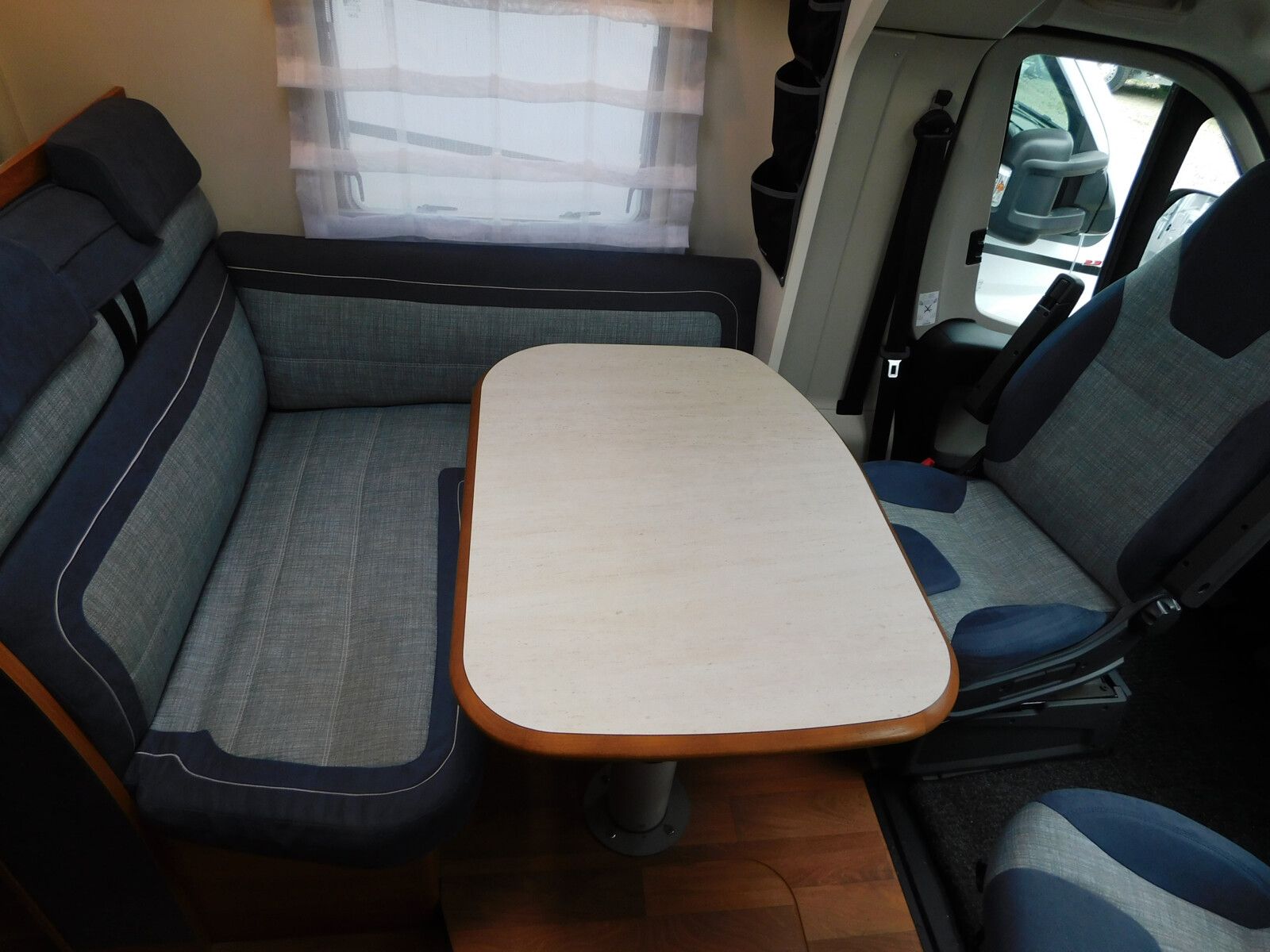Fahrzeugabbildung Dethleffs Trend T 7057 DBM ohne Hubbett, Klima, SAT+TV