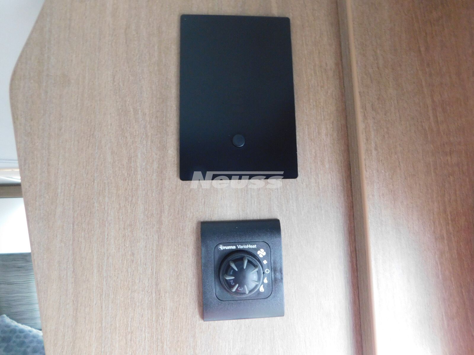 Fahrzeugabbildung Tabbert Senara 400 QD 2.3 Licht / Premium Interieur Pake