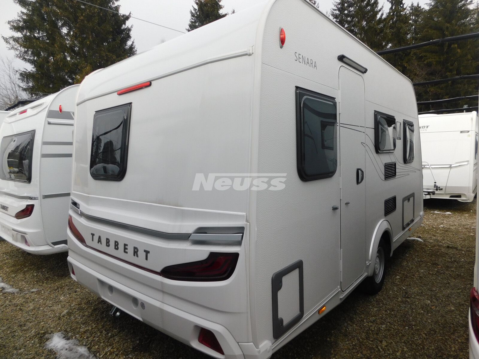 Fahrzeugabbildung Tabbert Senara 400 QD 2.3 Licht / Premium Interieur Pake