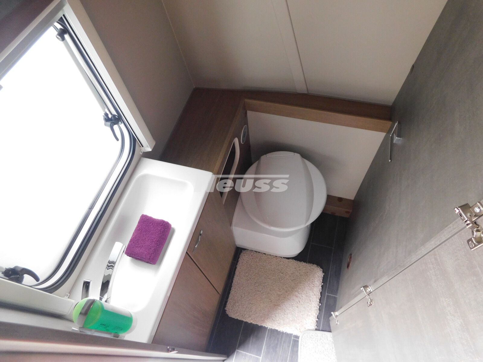 Fahrzeugabbildung Tabbert Senara 400 QD 2.3 Licht / Premium Interieur Pake
