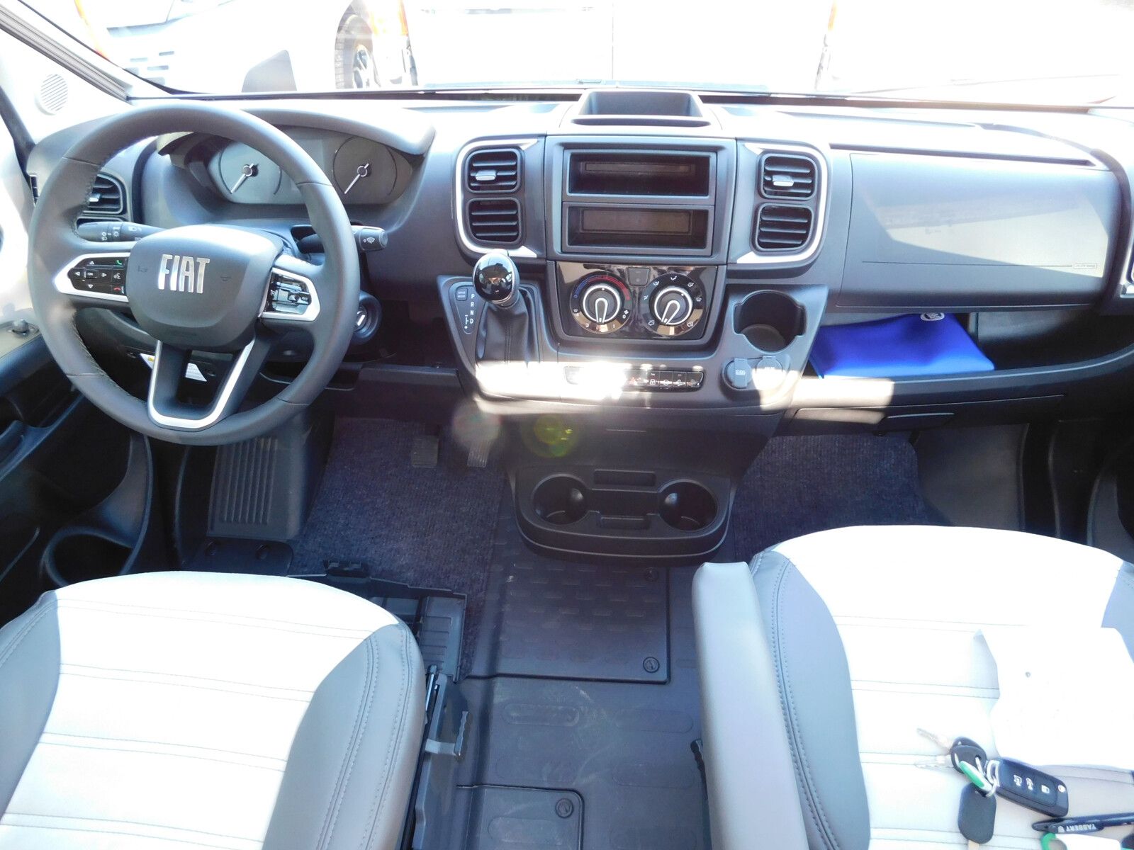 Fahrzeugabbildung Sunlight Adventure Cliff 640 Fiat