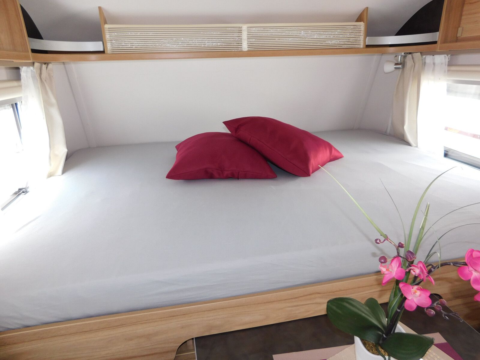 Fahrzeugabbildung HYMER / ERIBA / HYMERCAR Eriba Feeling 515 Combi4, Auflastung, Schlafdach