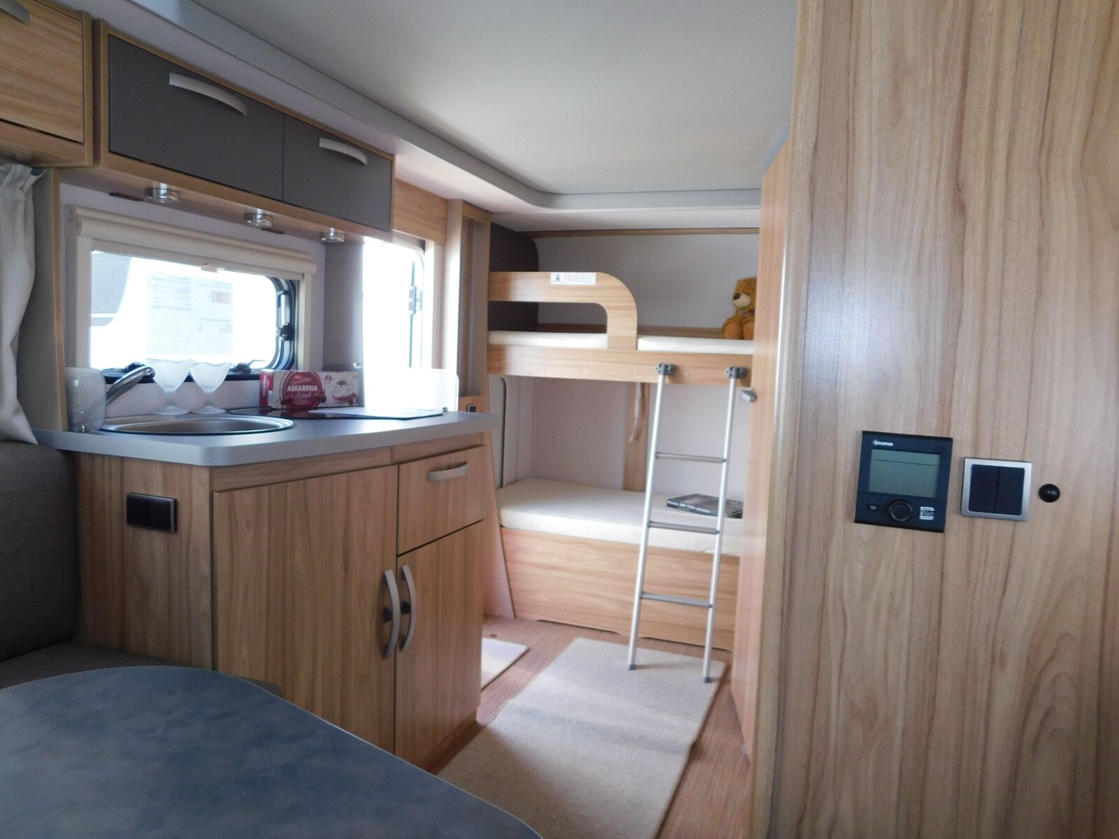 Fahrzeugabbildung HYMER / ERIBA / HYMERCAR Eriba Feeling 515 Combi4, Auflastung, Schlafdach