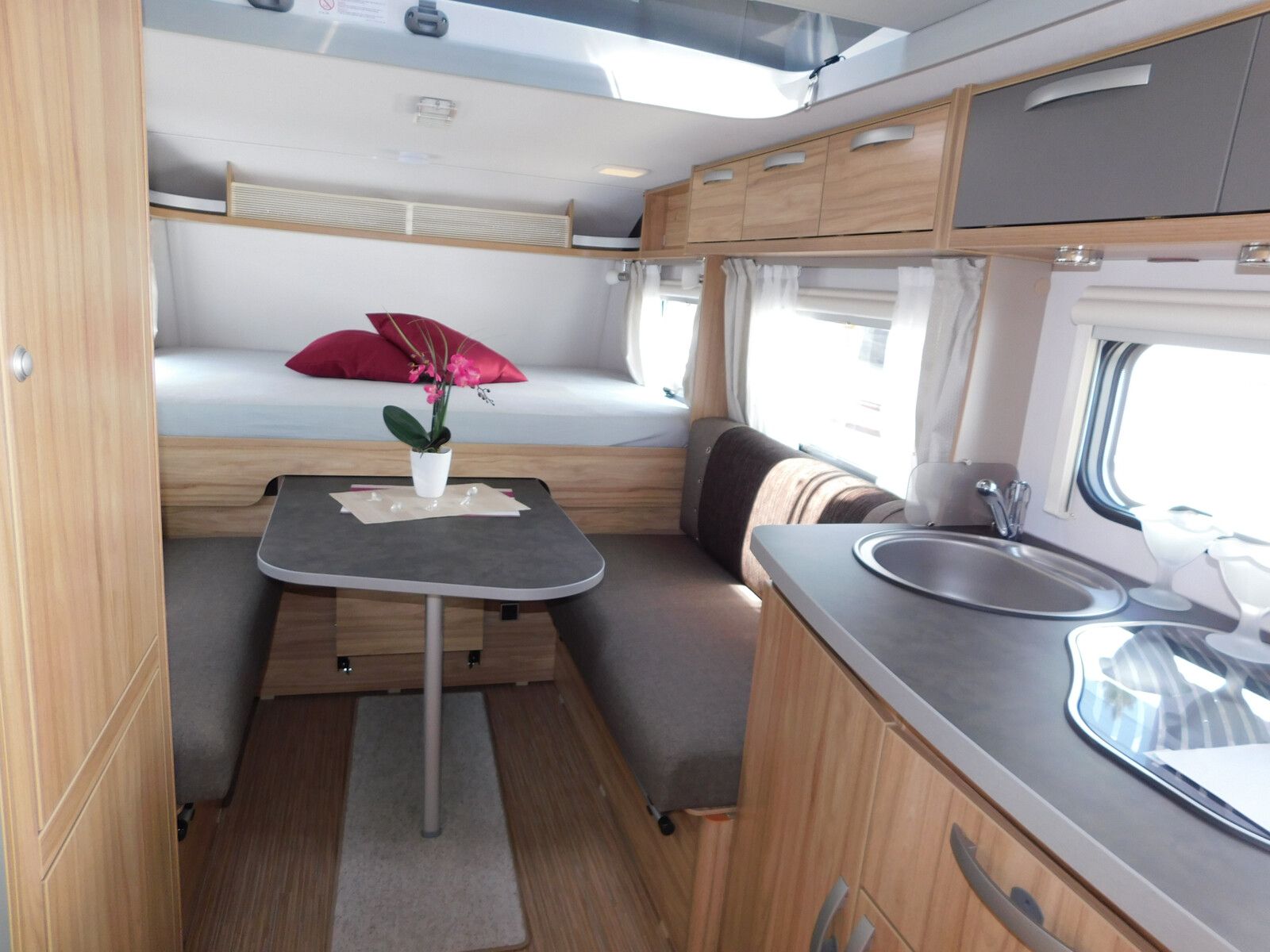 Fahrzeugabbildung HYMER / ERIBA / HYMERCAR Eriba Feeling 515 Combi4, Auflastung, Schlafdach