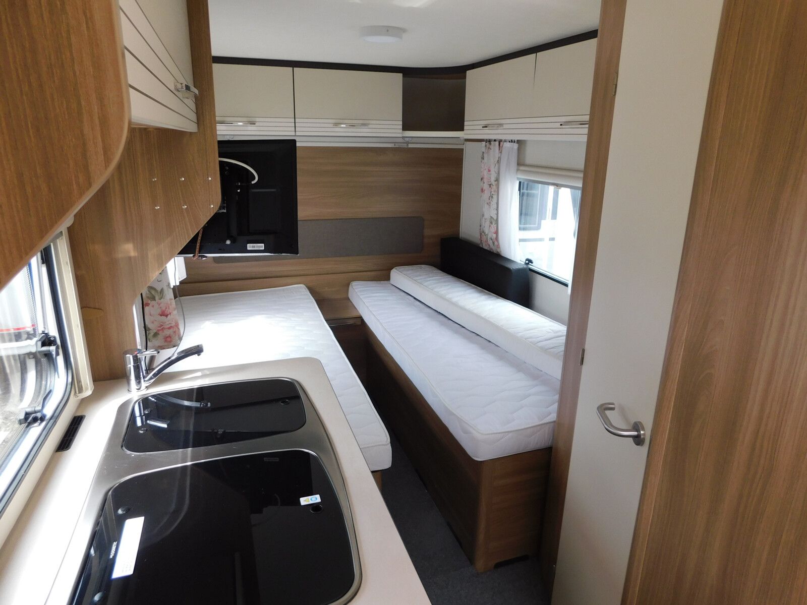 Fahrzeugabbildung Bürstner Premio Life 480 TL Mover+Sat+TV+Big-Foots+1360KG