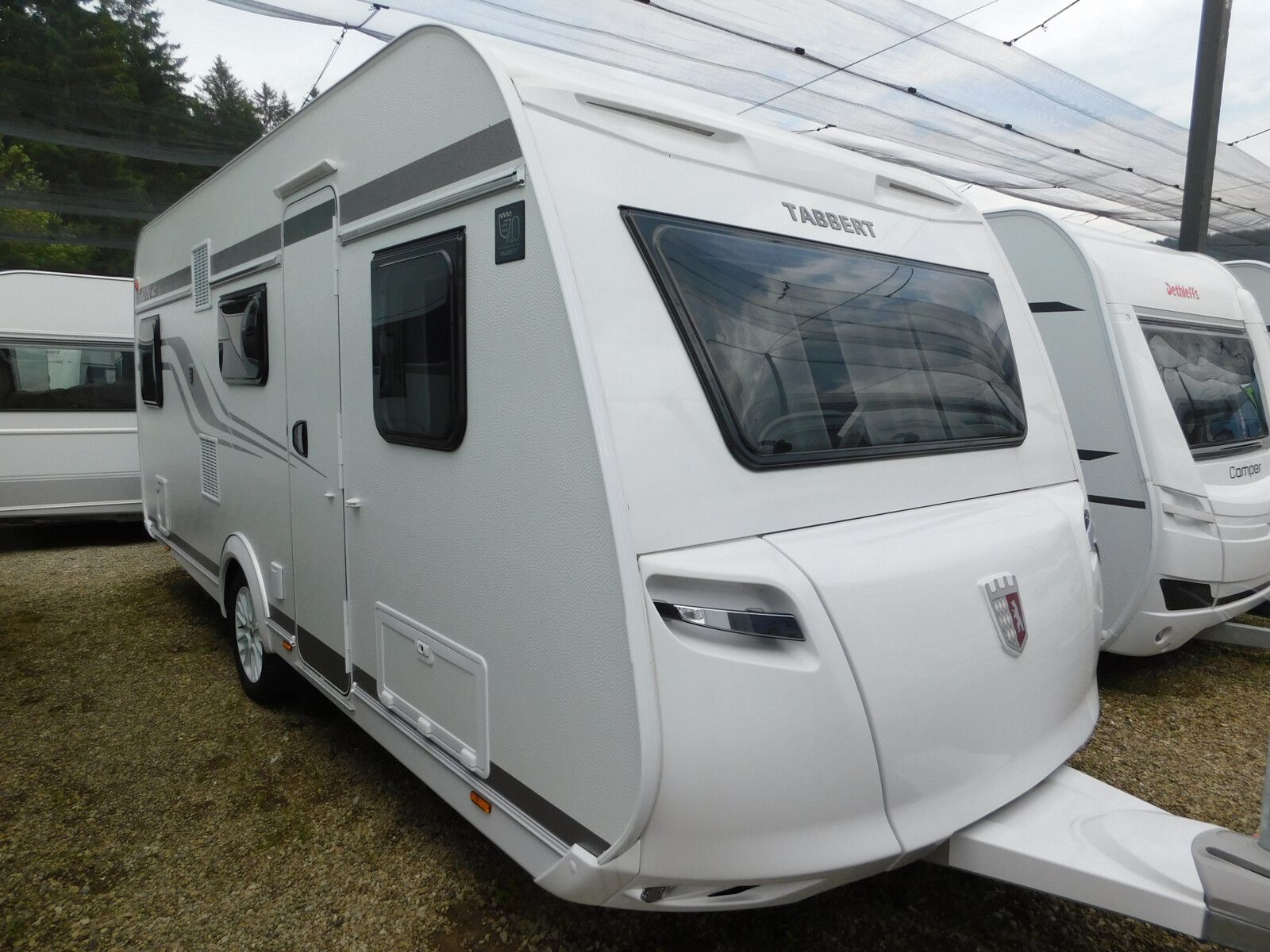 Tabbert Da Vinci 500 KD Außenklappe Stockbett + 2T Achse