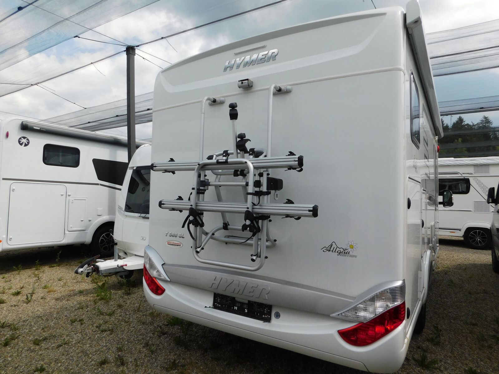 Fahrzeugabbildung HYMER / ERIBA / HYMERCAR Tramp SL 588 Hydraulikstützen,SAT+TV,Doppelboden